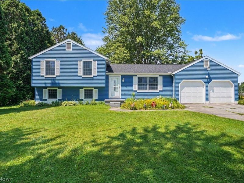 3895 Stroup Road, Rootstown, OH 44272 Photo 2