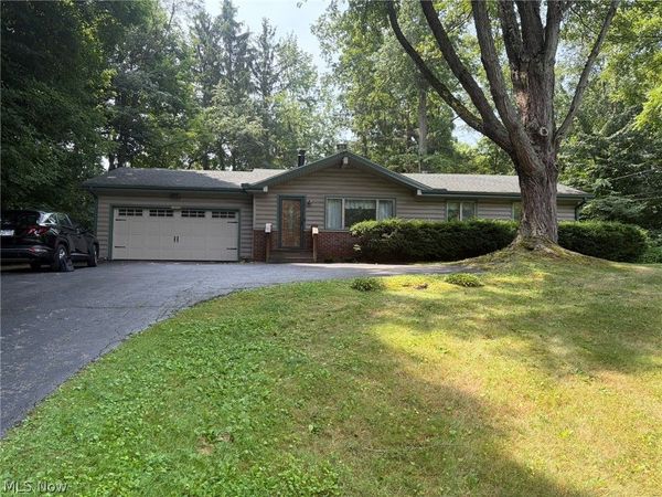 15008 State Route 113 , Wakeman, OH 44889
