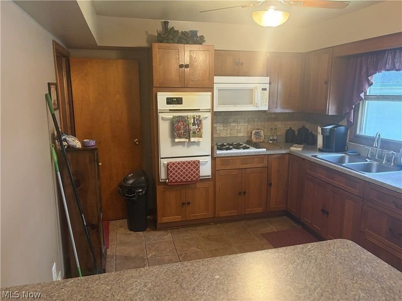 15008 State Route 113, Wakeman, OH 44889 Photo 5
