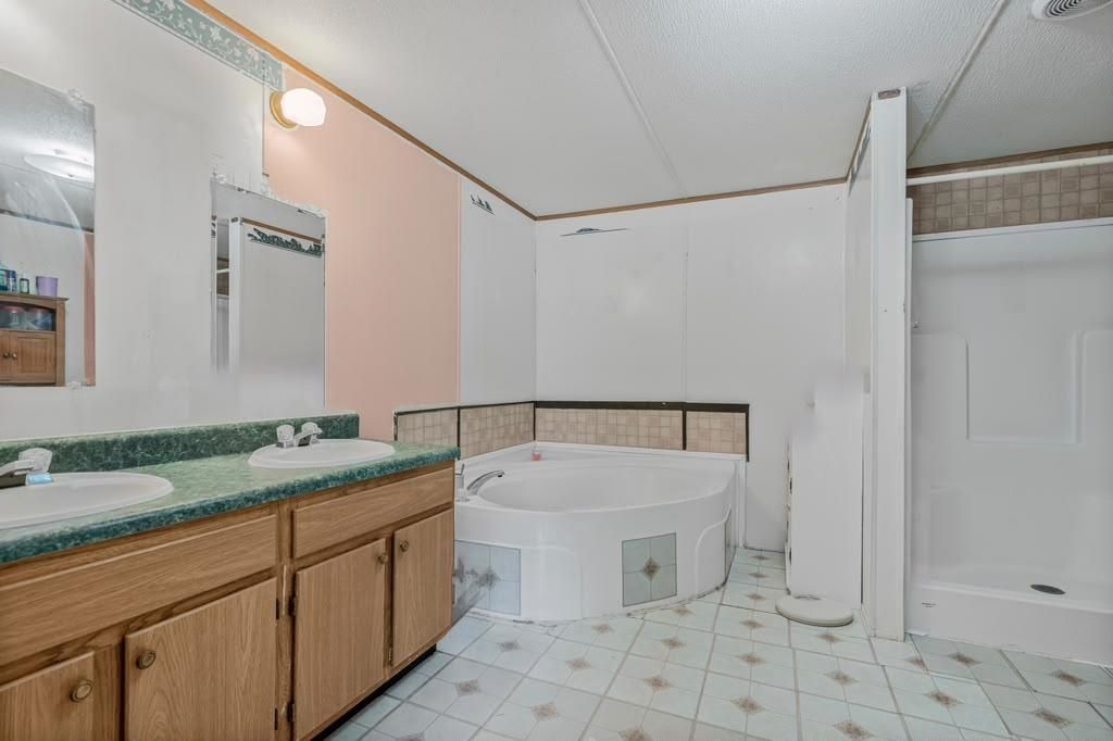 180 Missroon St. Photo 16
