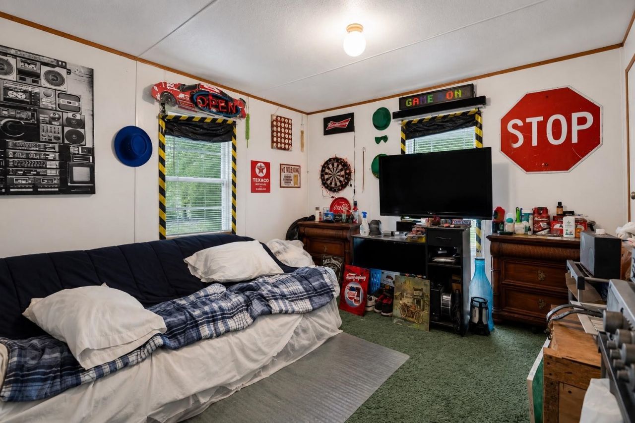 180 Missroon St. Photo 20