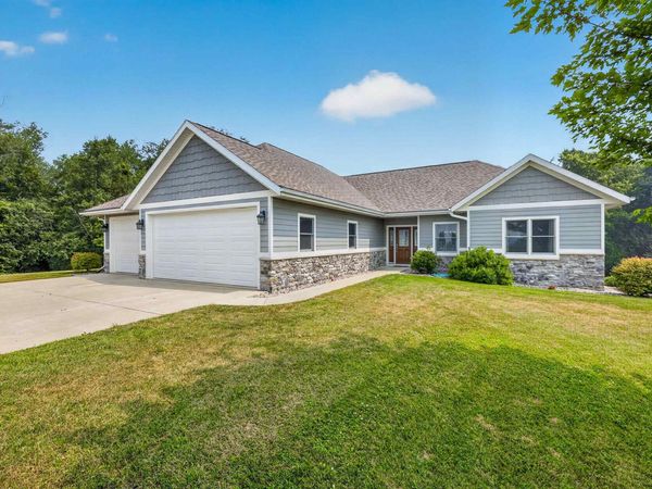 7224 Kickaboo Road, Waunakee, WI 53597