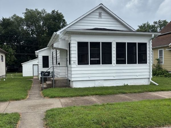 431 2nd Avenue N, Clinton, IA 52732
