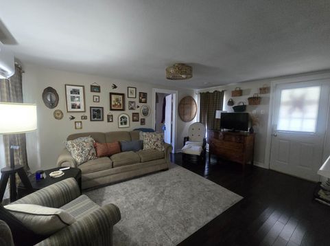 Main Photo