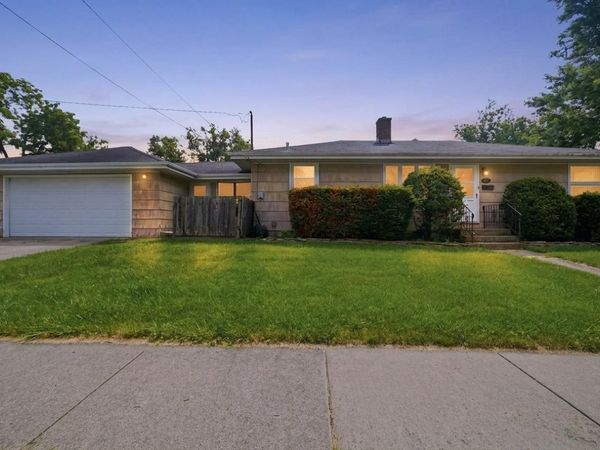 18001 Gladville Avenue , Homewood, IL 60430