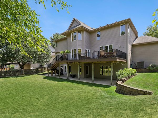 5773 Coachlight Court , West Des Moines, IA 50266