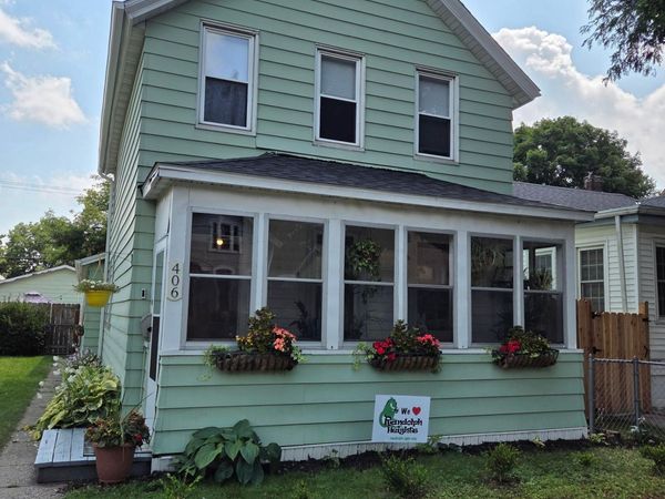 406 Superior Street , Saint Paul, MN 55102
