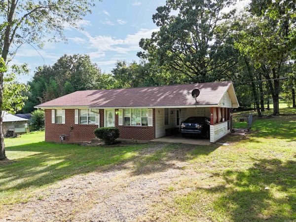 574 Old Highway 64 , Hartman, AR 72840