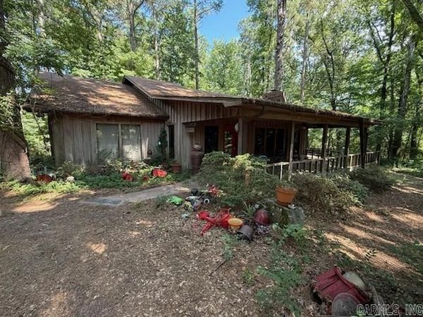 5107 Middle Warren Road , Pine Bluff, AR 71603
