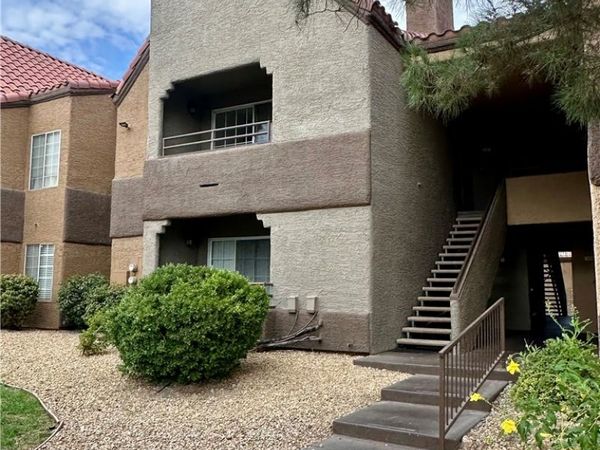 2200 S Fort Apache Road, Unit 2011, Las Vegas, NV 89117