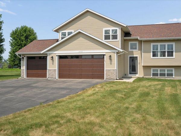 N8745 Hannah Road, Belleville, WI 53508