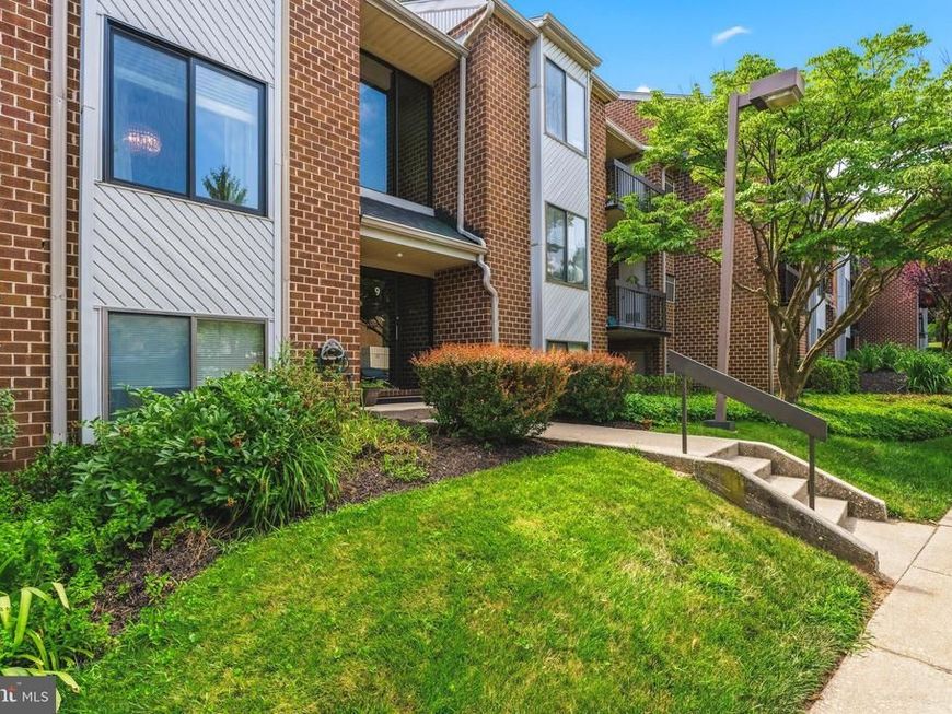 9 Mullingar Court , Unit 201, Lutherville Timonium, MD 21093 Main Photo