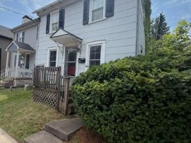 284 W STATE STREET, DOYLESTOWN, PA 18901