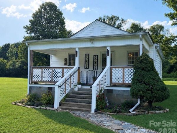 2064 Alberton Lane , Lenoir, NC 28645