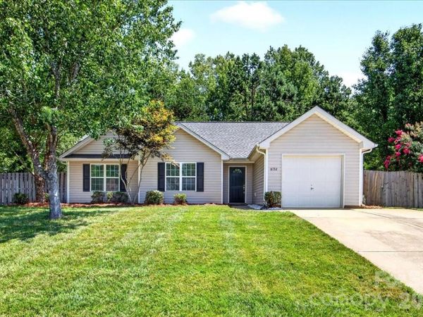 8732 Brookstead Meadow Court , Charlotte, NC 28215