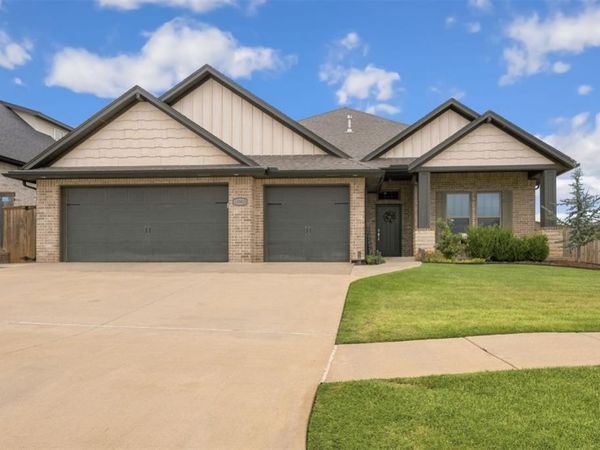 15900 Langley Way, Edmond, OK 73013