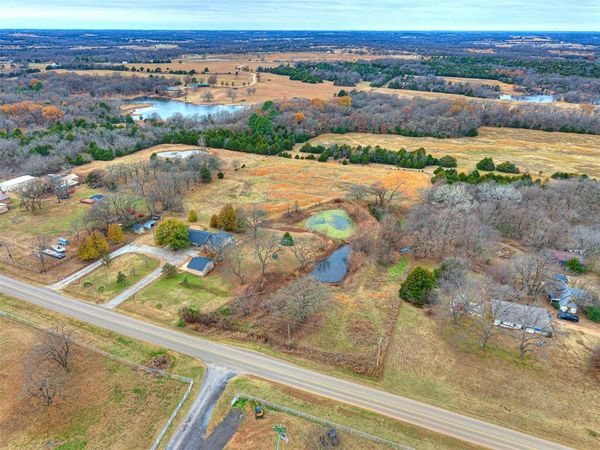 104475 S 3520 Road, Prague, OK 74864