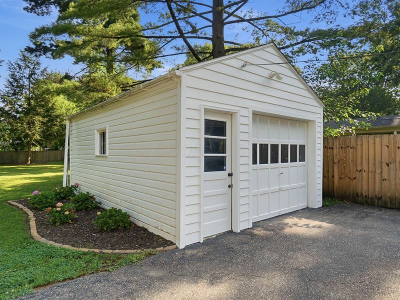 308 E Beaumont Road, Columbus, OH 43214 Photo 56