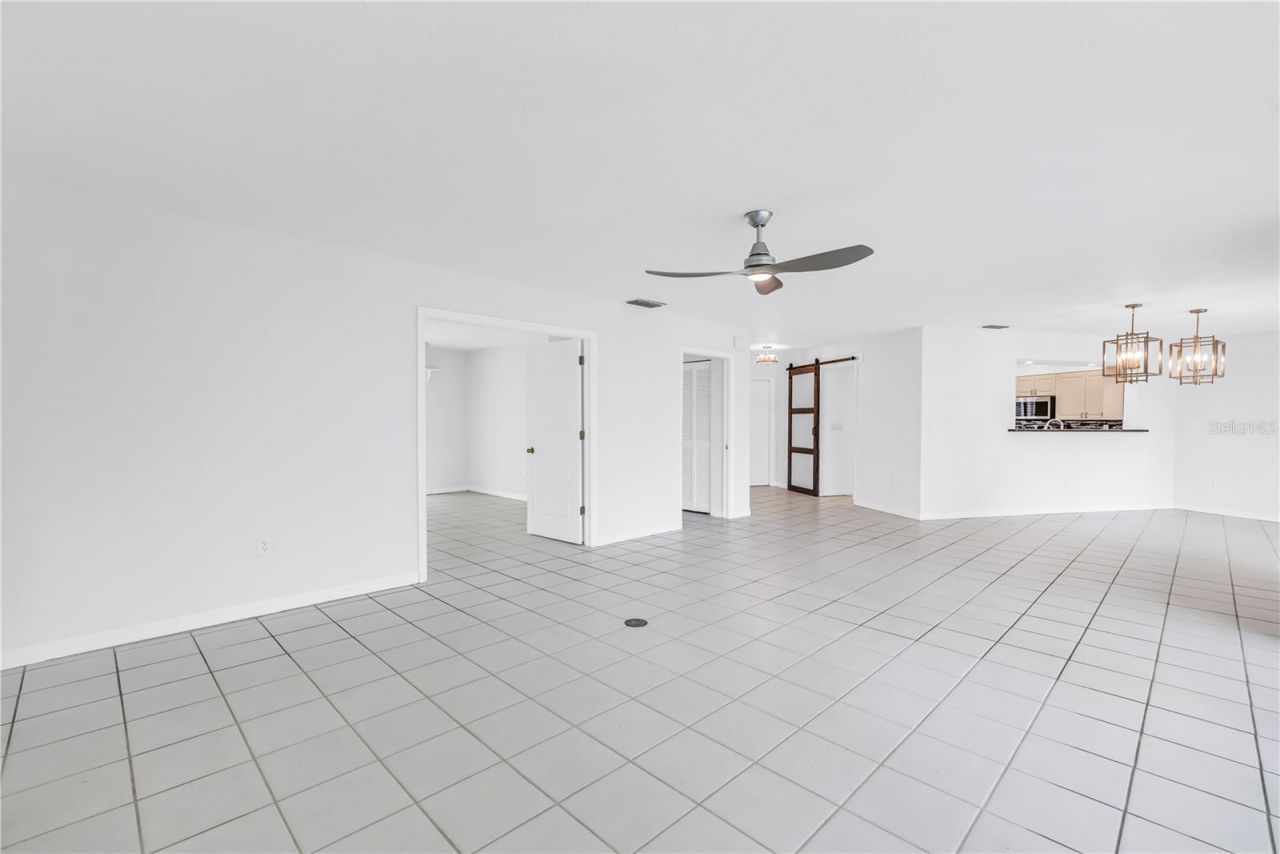 6101 34th Street W, Unit 3F, Bradenton, FL 34210 Photo