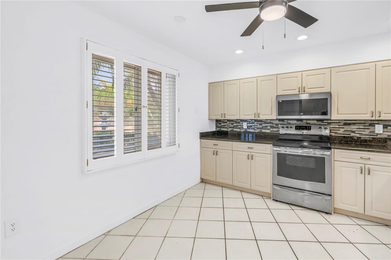 6101 34th Street W, Unit 3F, Bradenton, FL 34210 Photo