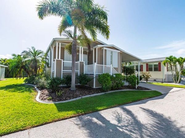 31 COPENHAGEN AVENUE , PUNTA GORDA, FL 33950