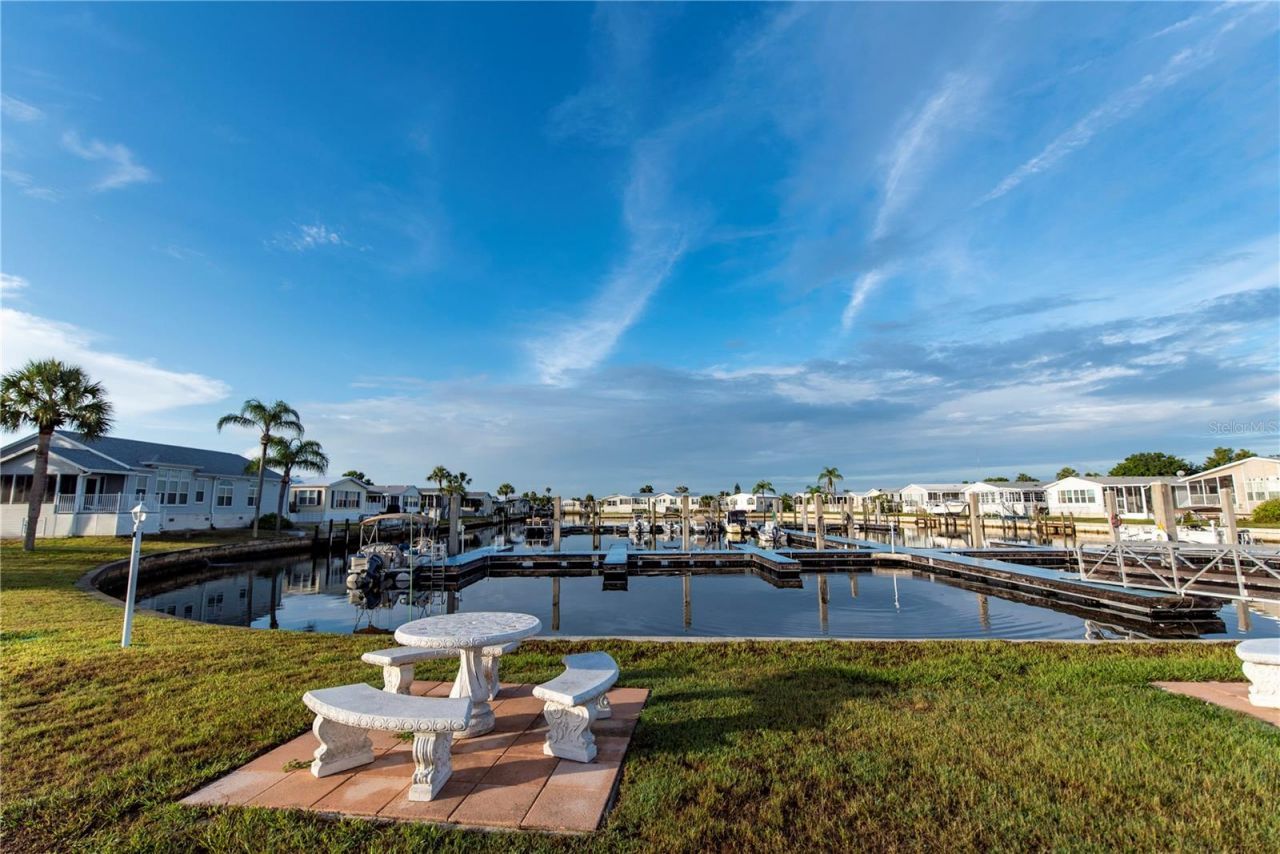 31 Copenhagen Avenue, Punta Gorda, FL 33950 Photo