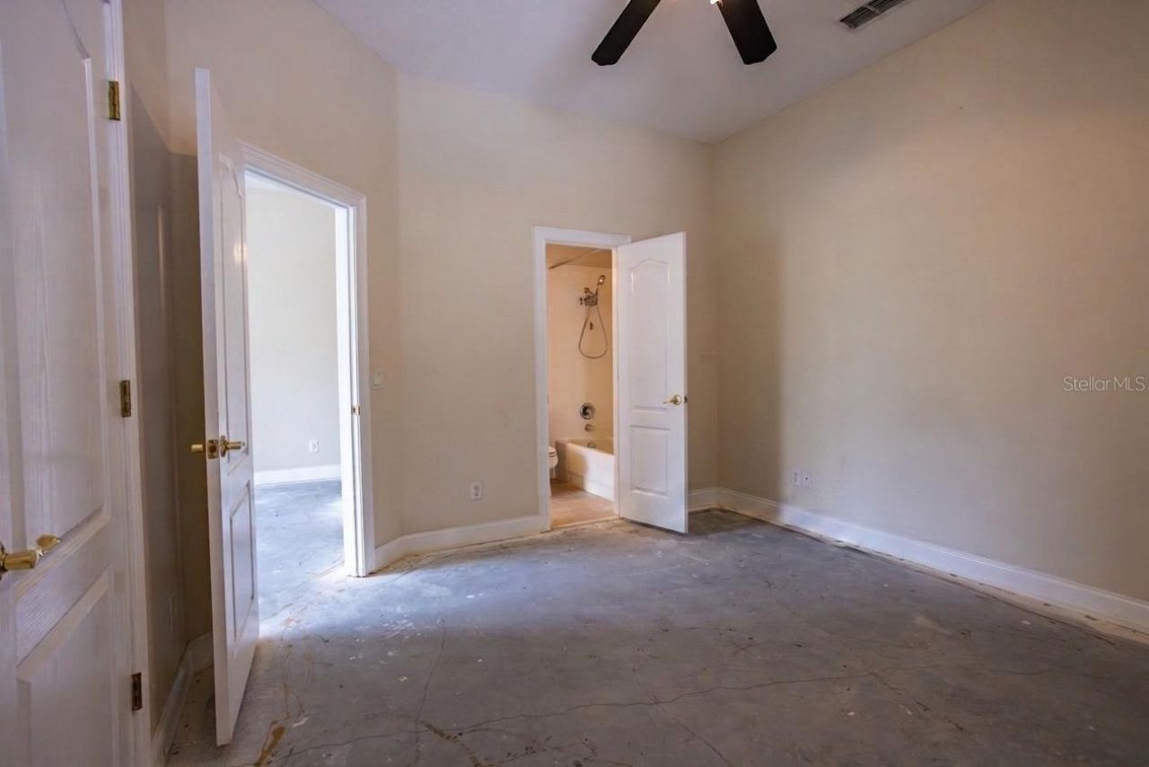 25609 Hawks Run Lane, Sorrento, FL 32776 Photo