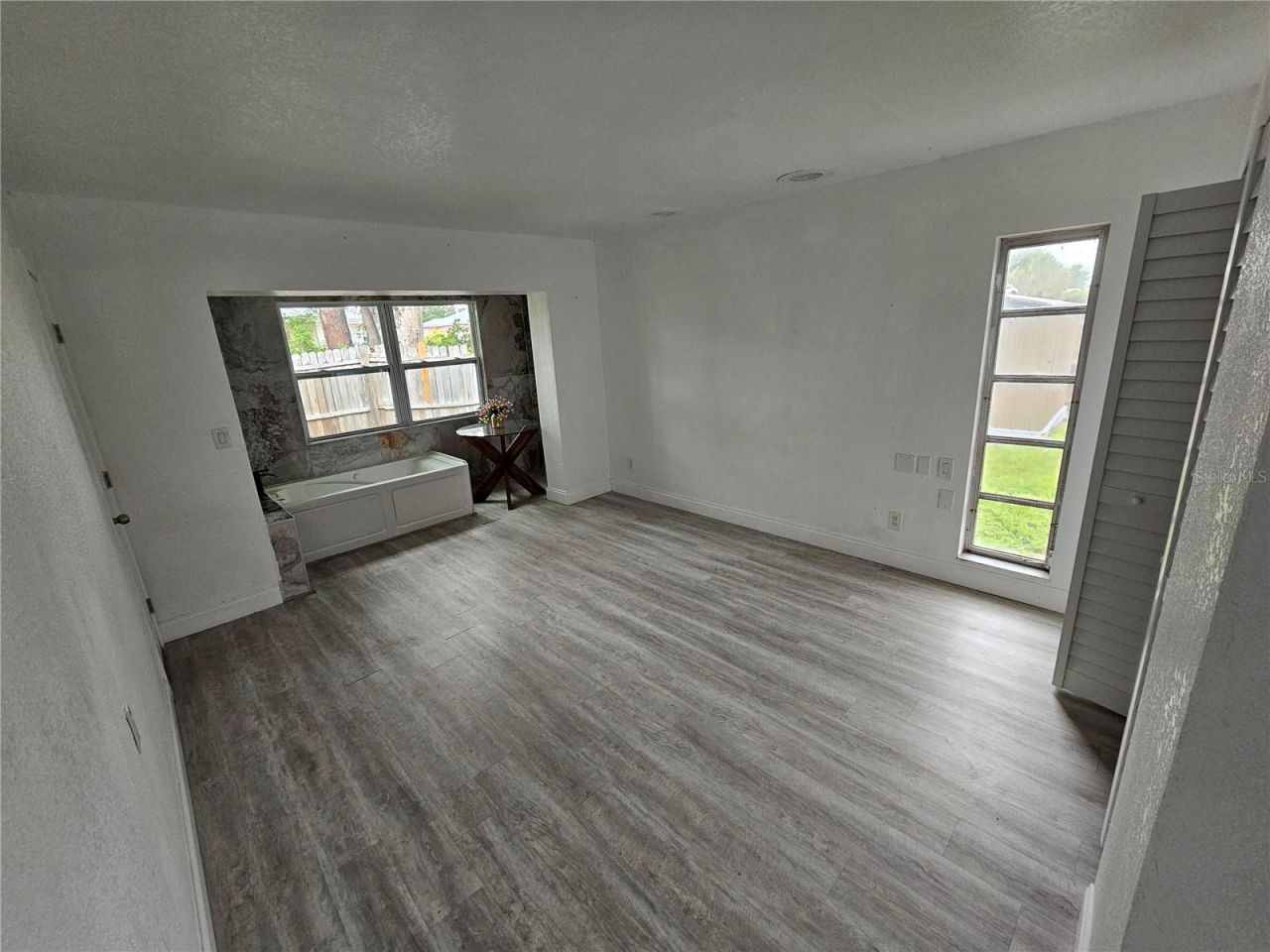 7990 42nd Street N, Pinellas Park, FL 33781 Photo