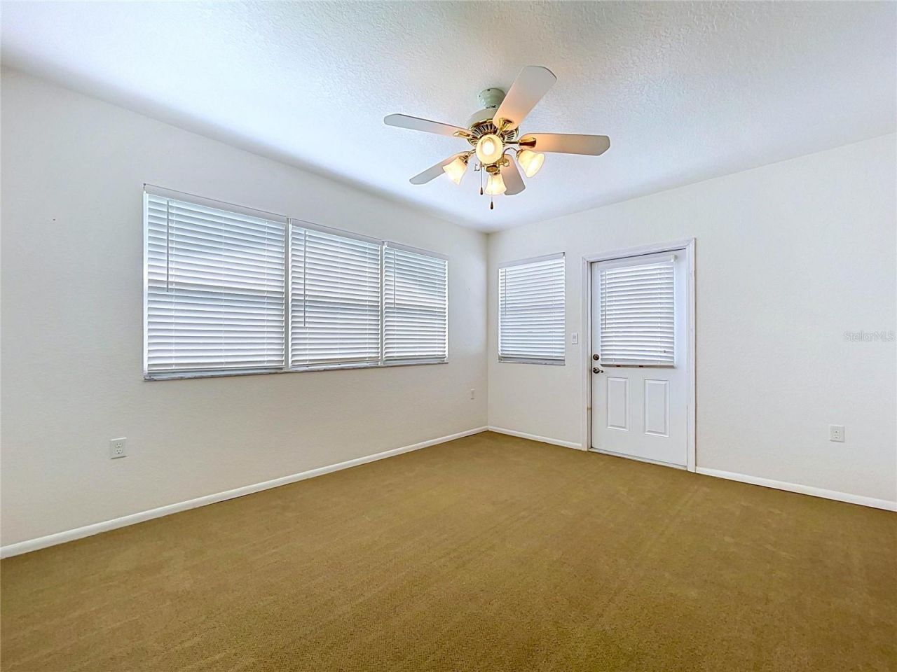 12132 Shadow Ridge Boulevard, Hudson, FL 34669 Photo