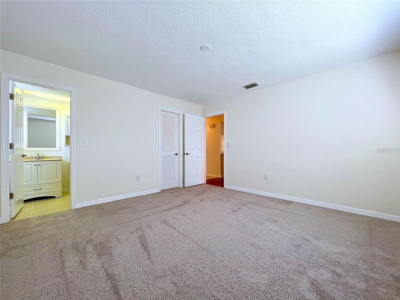 12132 Shadow Ridge Boulevard, Hudson, FL 34669 Photo
