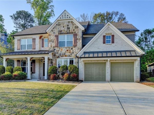 346 Spotted Ridge Circle , Woodstock, GA 30188