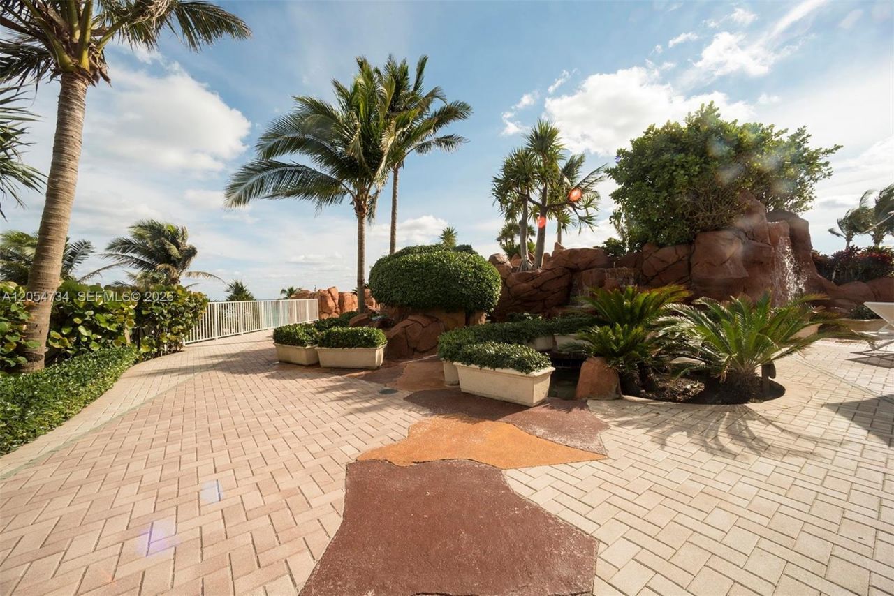18001 Collins Ave , Unit 2711, Sunny Isles Beach, FL 33160 Photo