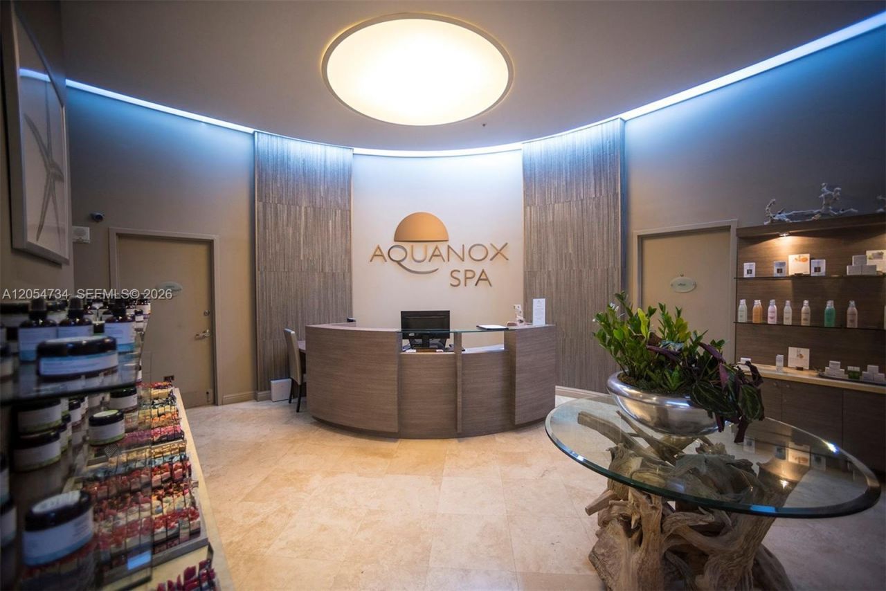 18001 Collins Ave , Unit 2711, Sunny Isles Beach, FL 33160 Photo