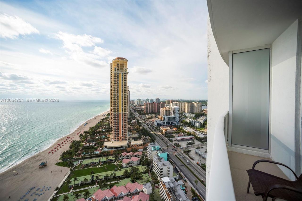 18001 Collins Ave , Unit 2711, Sunny Isles Beach, FL 33160 Photo