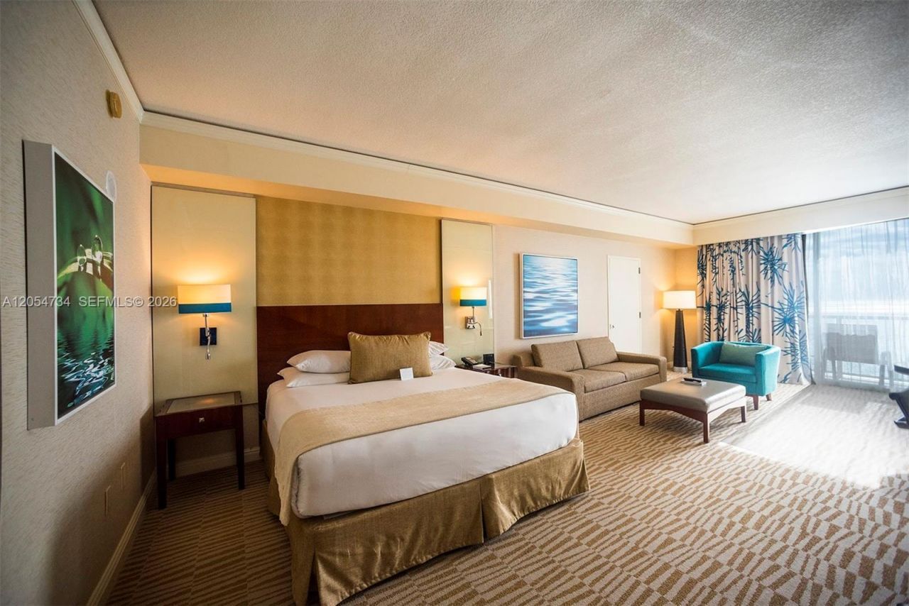 18001 Collins Ave , Unit 2711, Sunny Isles Beach, FL 33160 Photo