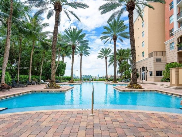17100 N Bay Rd , Unit 1209, Sunny Isles Beach, FL 33160