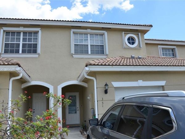 351 SW 121st Ave , Pembroke Pines, FL 33025