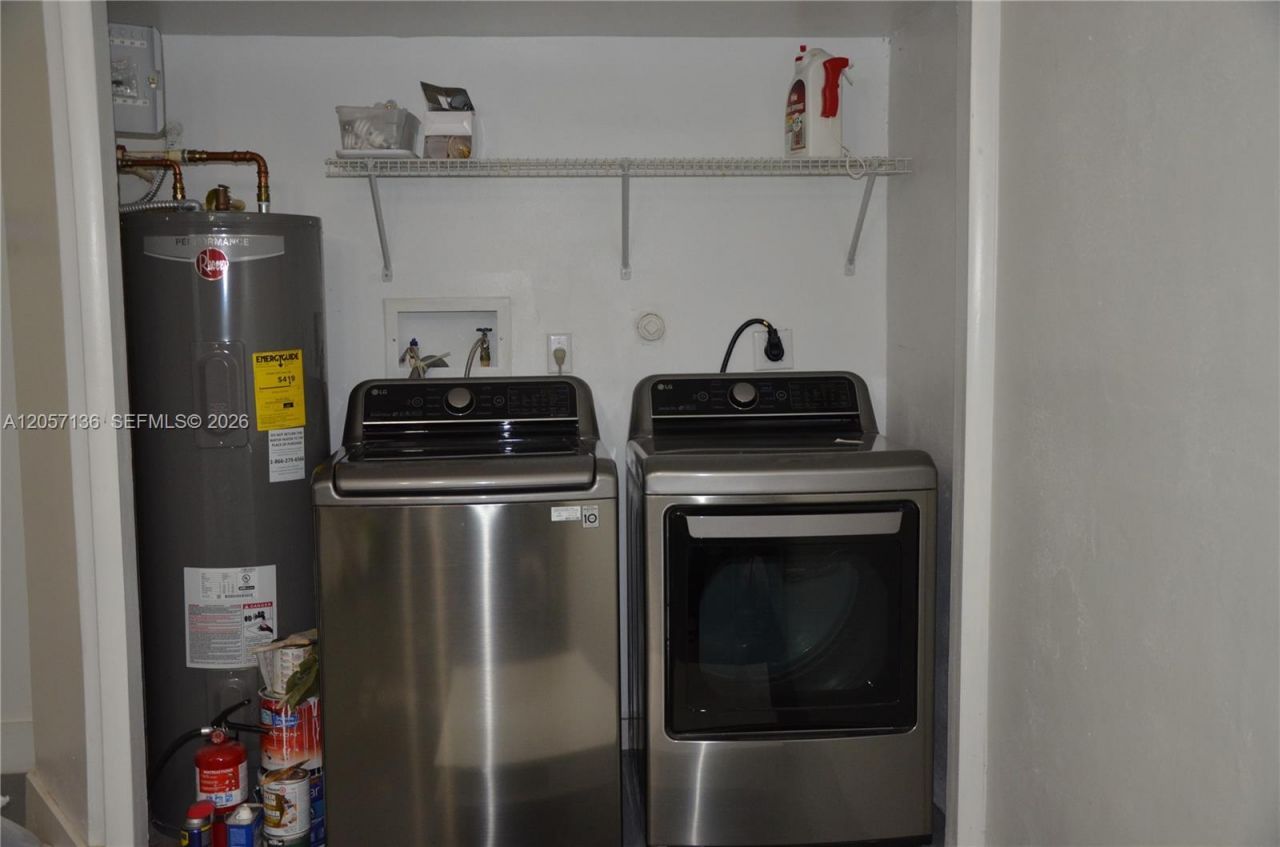 351 SW 121st Ave , Pembroke Pines, FL 33025 Photo