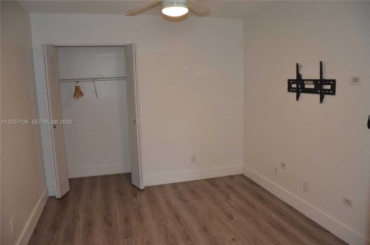 351 SW 121st Ave , Pembroke Pines, FL 33025 Photo