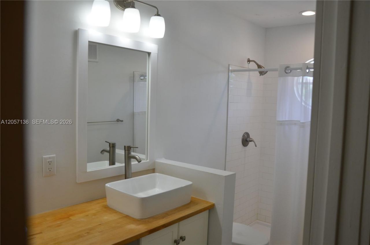 351 SW 121st Ave , Pembroke Pines, FL 33025 Photo
