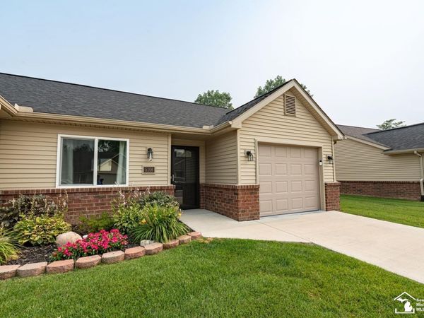 5106 Volterra Drive, Monroe, MI 48161