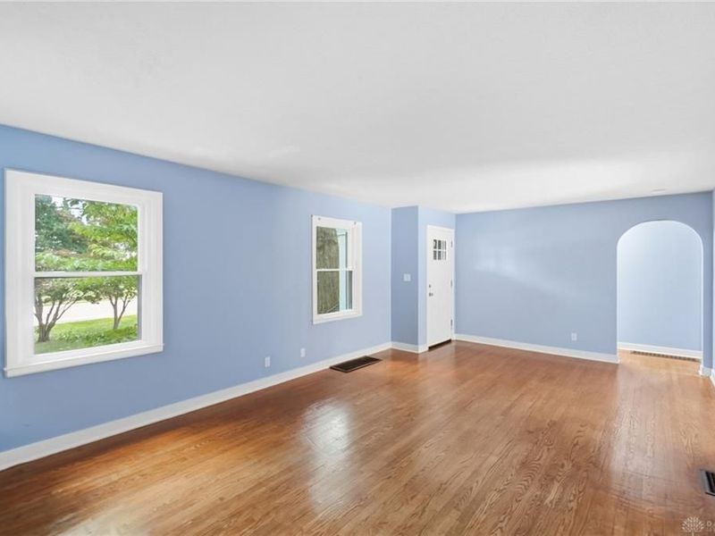 2775 S Limestone Street, Springfield Township, OH 45505 Photo 10