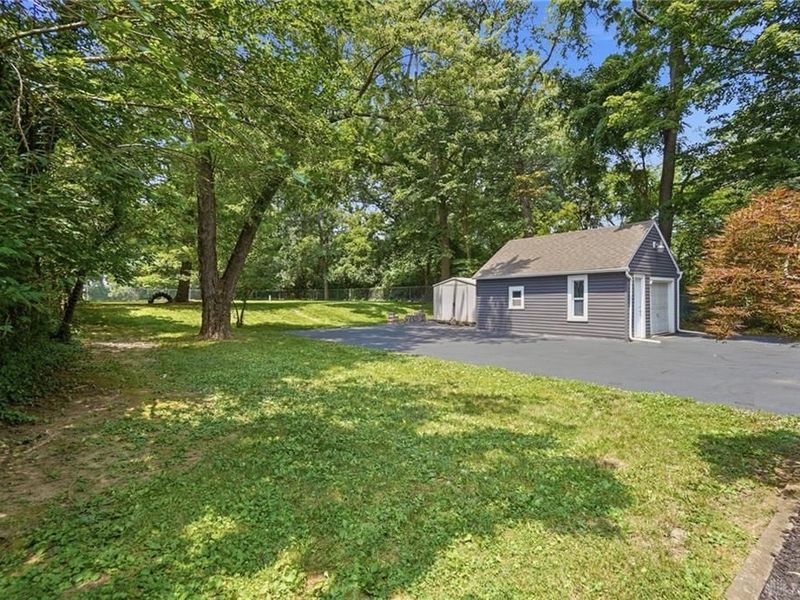 2775 S Limestone Street, Springfield Township, OH 45505 Photo 36