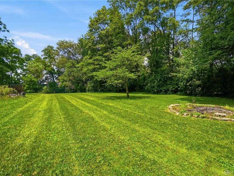 2775 S Limestone Street, Springfield Township, OH 45505 Photo 40
