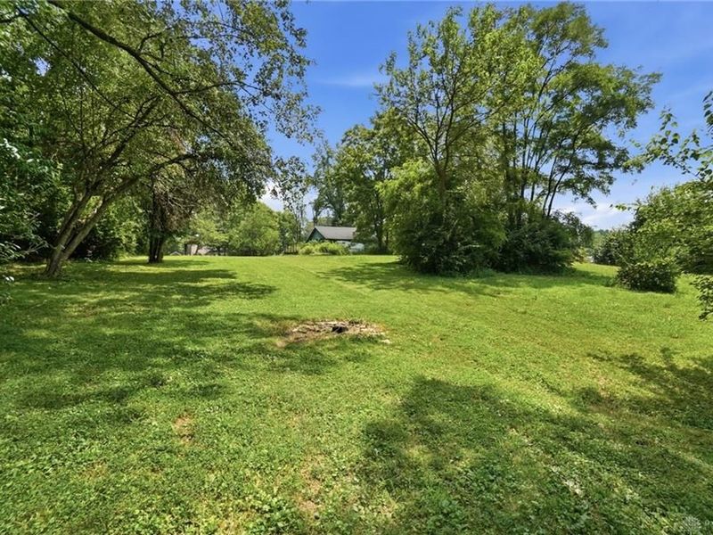 2775 S Limestone Street, Springfield Township, OH 45505 Photo 41