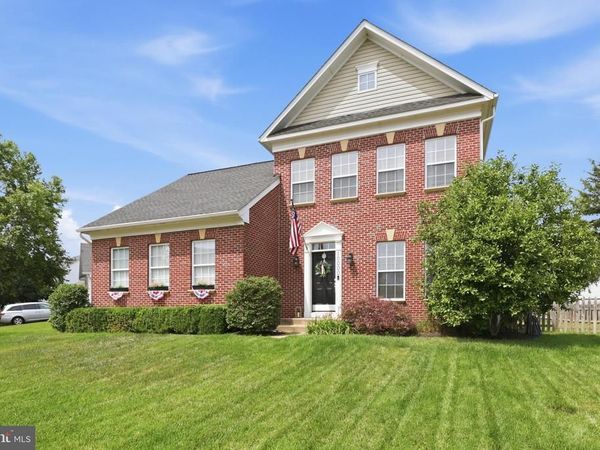 10000 DARNAWAY COURT, BRISTOW, VA 20136