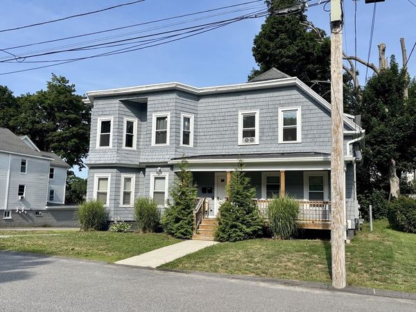 118 Vernon St, Unit 2, Gardner, MA 01440
