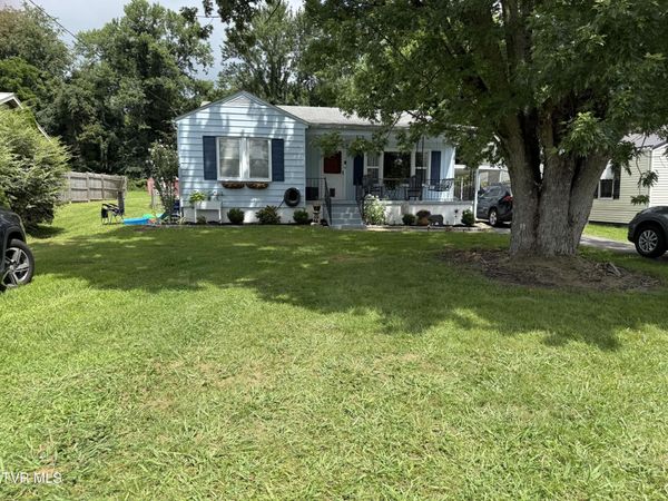 2505 Osborne Street, Bristol, VA 24201