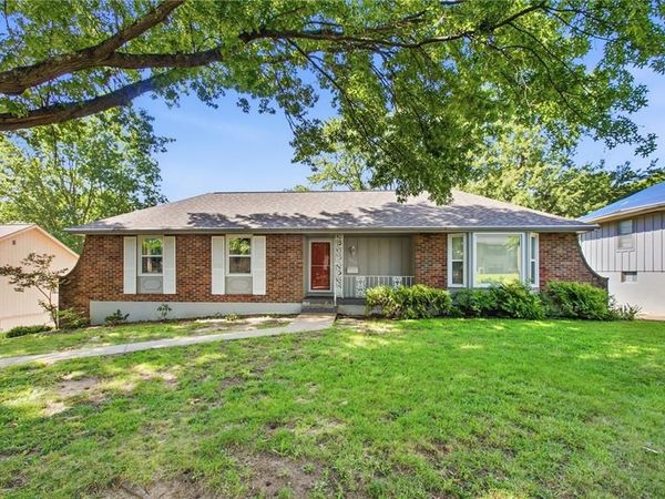 12009 E 61st Terrace, Kansas City, MO 64133