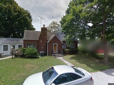 11219 Evans Street, Sugar Creek, MO 64054